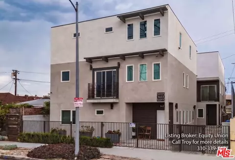 5631 Whitnall Hwy, North Hollywood, CA 91601