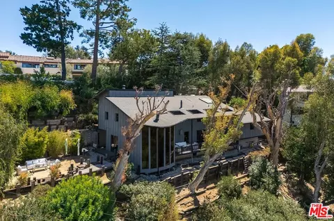 3583 Wonder View Dr, Los Angeles, CA 90068