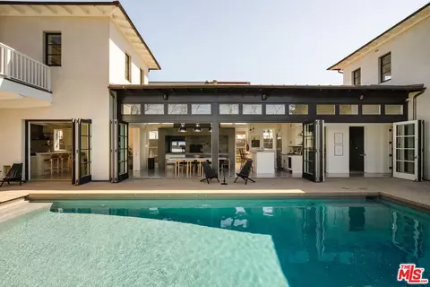 931 Chautauqua Blvd, Pacific Palisades, CA 90272