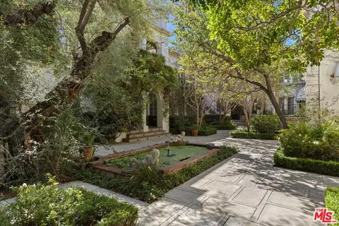 450 N Sycamore Ave #4, Los Angeles, CA 90036
