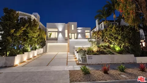 10572 Putney Rd, Los Angeles, CA 90064