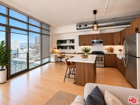 1100 S Hope St #1510, Los Angeles, CA 90015