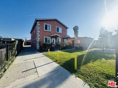 136 W 97th St, Los Angeles, CA 90003