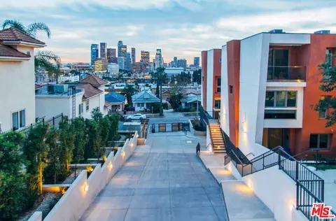 1015 Figueroa Ter #22, Los Angeles, CA 90012
