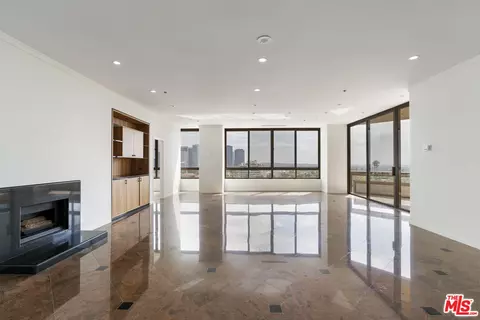 10430 Wilshire Blvd #606, Los Angeles, CA 90024