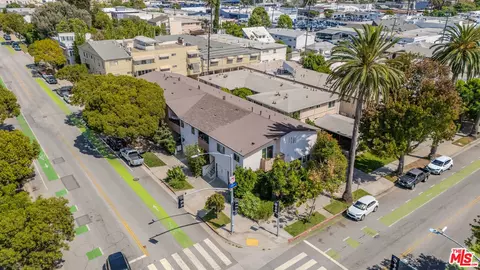 1301 11th St, Santa Monica, CA 90401
