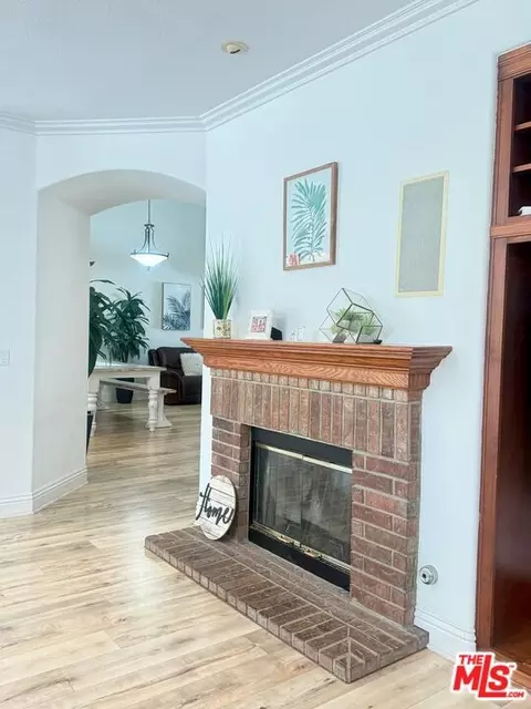 Entry Way - 43033 Manchester Ct, Temecula, CA 92592 photo 4 of 5