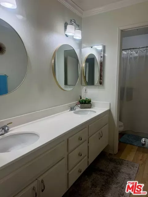 Bath - 43033 Manchester Ct, Temecula, CA 92592 photo 2 of 3