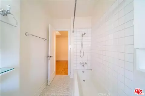 Bath - 315 W 3rd St #203, Long Beach, CA 90802 photo 3 of 4