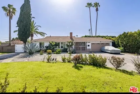 5805 Bucknell Ave, Los Angeles, CA 91607