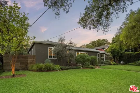 93 S Daisy Ave, Pasadena, CA 91107 photo 36