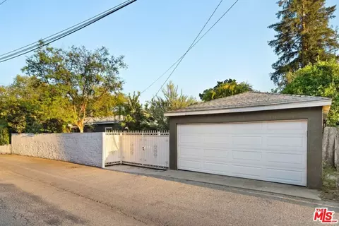 93 S Daisy Ave, Pasadena, CA 91107 photo 42