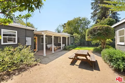 93 S Daisy Ave, Pasadena, CA 91107 photo 29