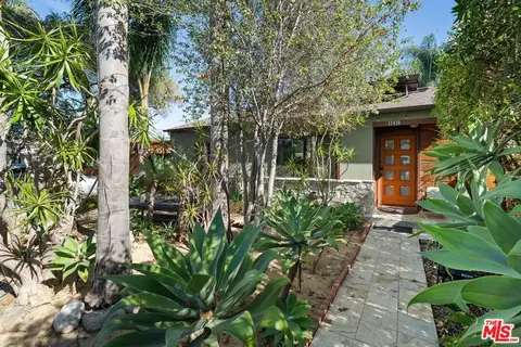 12430 Mitchell Ave, Los Angeles, CA 90066