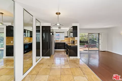 1734 N Fuller Ave #201, Los Angeles, CA 90046