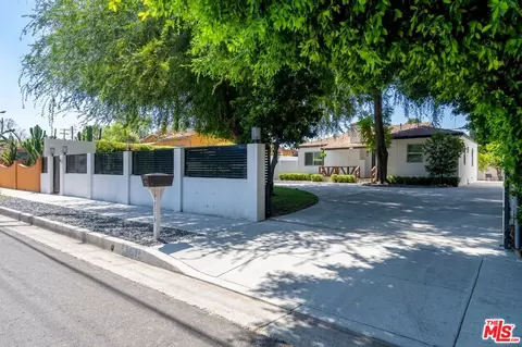 5409 Fallbrook Ave, Woodland Hills, CA 91367