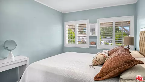 Bedroom - 7069 Apperson St, Tujunga, CA 91042 photo 12 of 13
