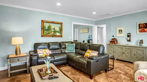 Living - 7069 Apperson St, Tujunga, CA 91042 photo 3 of 3