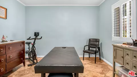 Bedroom - 7069 Apperson St, Tujunga, CA 91042 photo 11 of 13