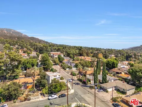 View/Area - 7069 Apperson St, Tujunga, CA 91042 photo 6 of 7
