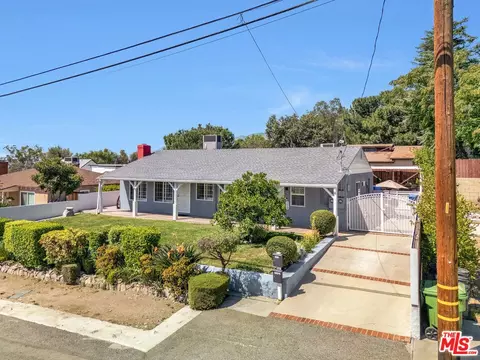 Exterior - 7069 Apperson St, Tujunga, CA 91042 photo 13 of 15