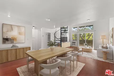 4842 Hollow Corner Rd #405, Culver City, CA 90230
