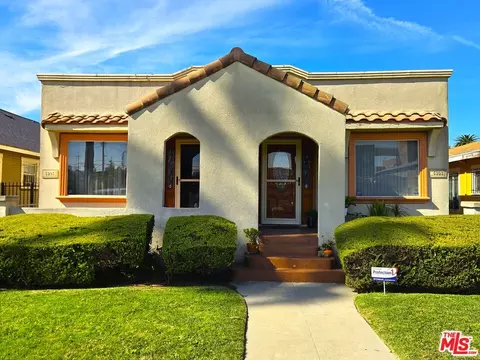 5303 S Manhattan Pl, Los Angeles, CA 90062