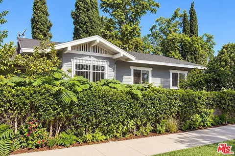 6411 Willis Ave, Van Nuys, CA 91411