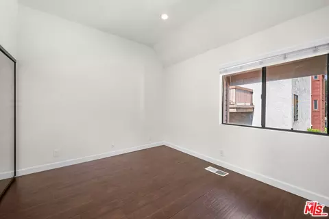 Bedroom - 230 Bethany Rd #120, Burbank, CA 91504 photo 5 of 6
