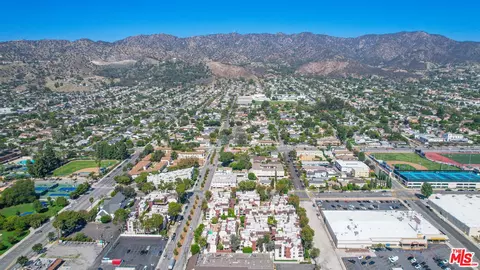 View/Area - 230 Bethany Rd #120, Burbank, CA 91504 photo 2 of 4