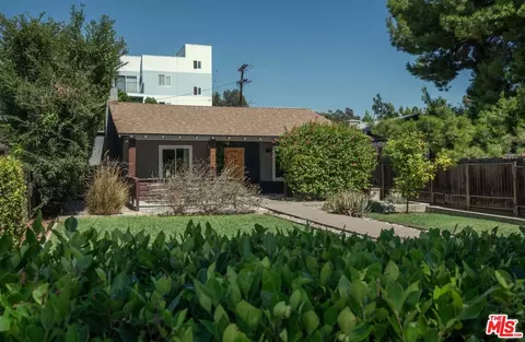 Exterior - 1836 Vassar St, Glendale, CA 91204 photo 1 of 14