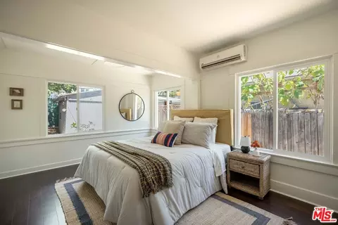 Bedroom - 1836 Vassar St, Glendale, CA 91204 photo 5 of 6