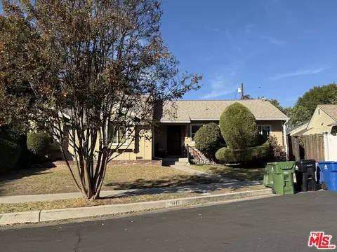 12811 Collins St, Los Angeles, CA 91607
