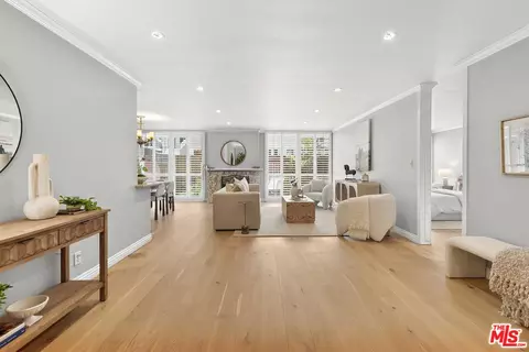 6515 Green Valley Cir #104, Culver City, CA 90230