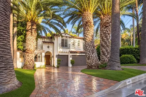 14985 Valley Vista Blvd, Sherman Oaks, CA 91403