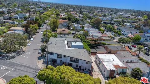View/Area - 2001 Penmar Ave, Venice, CA 90291 photo 3 of 8