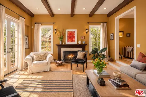 9835 Portola Dr, Beverly Hills, CA 90210