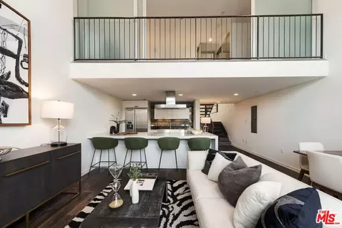 751 N Fairfax Ave #2, Los Angeles, CA 90046