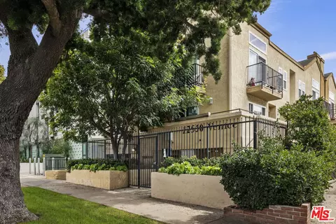 12530 Venice Blvd #3, Los Angeles, CA 90066