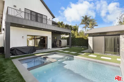 Other - 3932 Glencoe Ave, Venice, CA 90291 photo 4 of 6