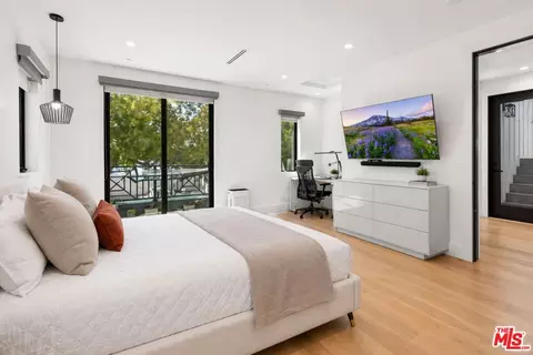 3932 Glencoe Ave, Venice, CA 90291 photo 20