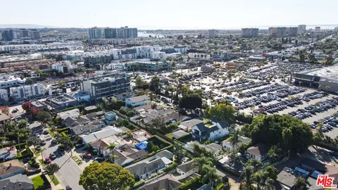 3932 Glencoe Ave, Venice, CA 90291 photo 31
