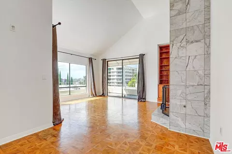1140 Alta Loma Rd #303, West Hollywood, CA 90069