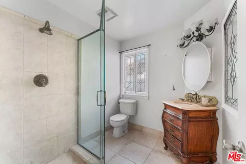 Bath - 3381 Elma St, Camarillo, CA 93010 photo 1 of 3