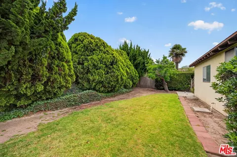 Exterior - 3530 Via Marina Ave, Oxnard, CA 93035 photo 6 of 7