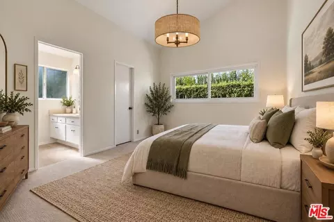 Bedroom - 3530 Via Marina Ave, Oxnard, CA 93035 photo 4 of 4