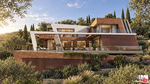 6730 Mulholland, Los Angeles, CA 90068