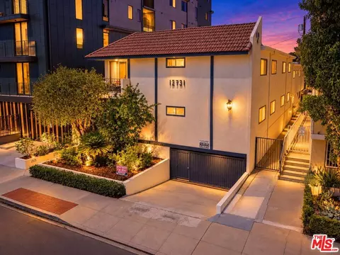 12731 Mitchell Ave, Los Angeles, CA 90066