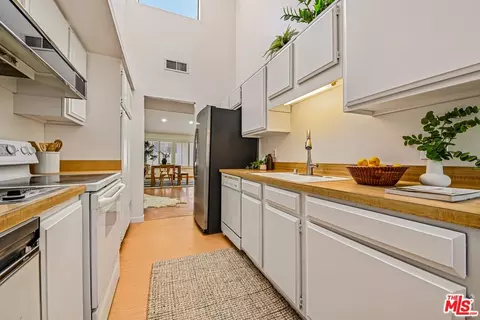 1015 Arcadia Ave #8, Arcadia, CA 91007 photo 7