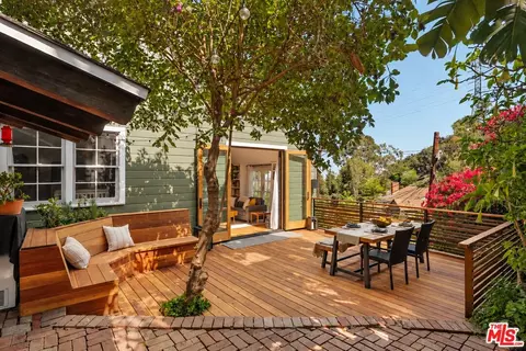 6871 Sunny Cv, Los Angeles, CA 90068